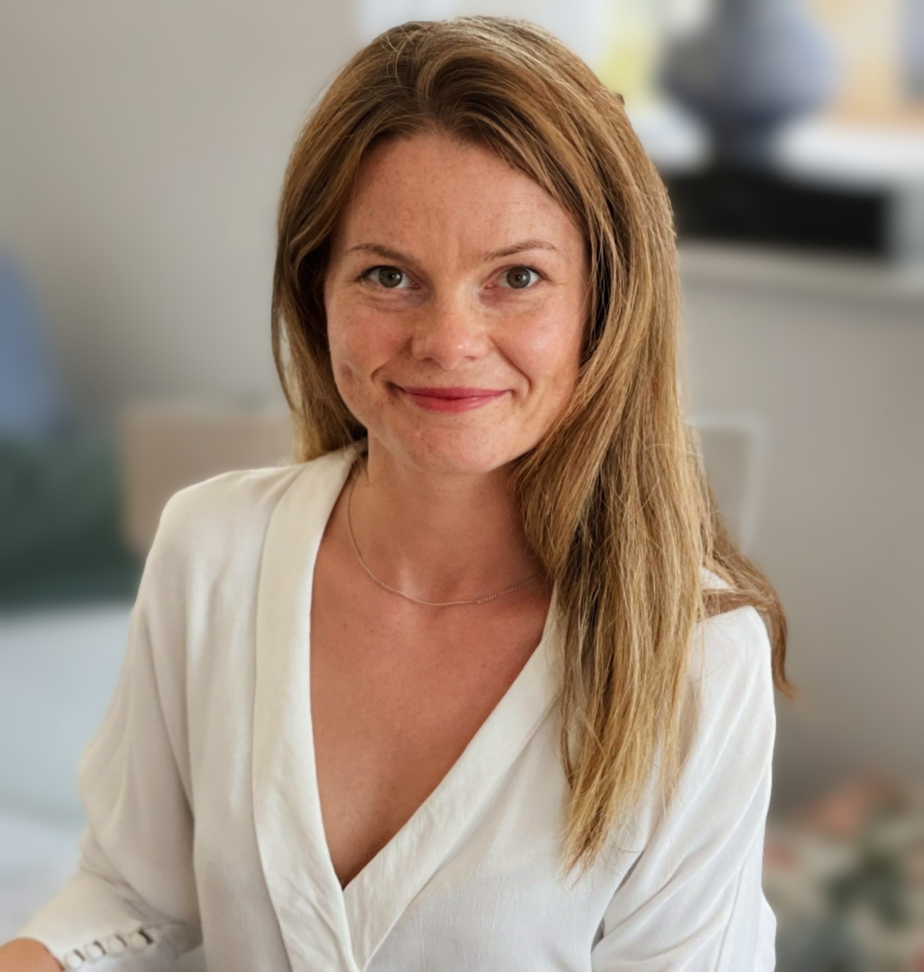 Aneta (Net) — Counsellor in Bath